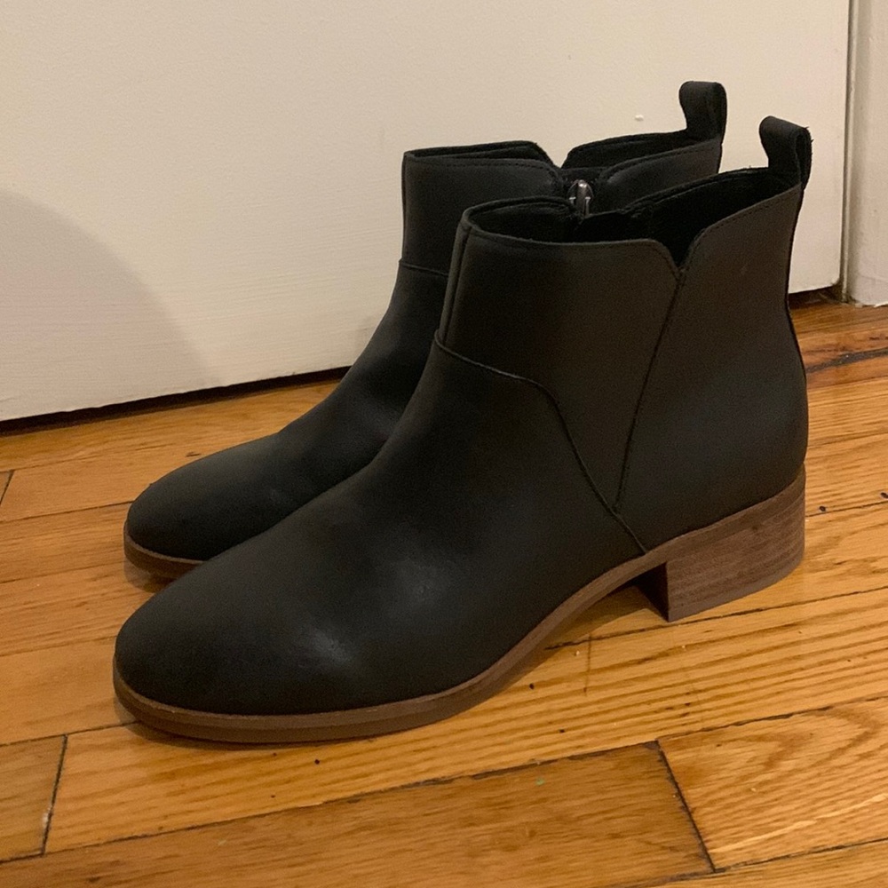 Lucky Brand Black leather Chelsea Boot
